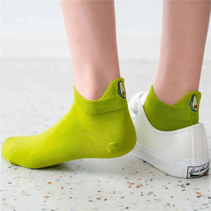Avocado Chic: Breathable Cotton Ankle Socks