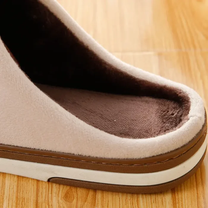 Big Comfort: Plus Size Fuzzy Winter Slippers for Men