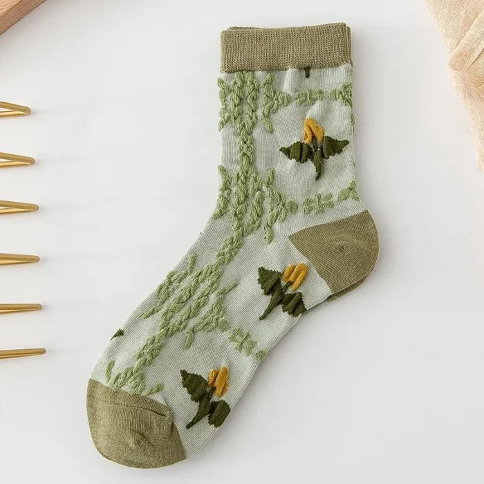 Botanical Elegance: Korean Cotton Floral Retro Socks for Women