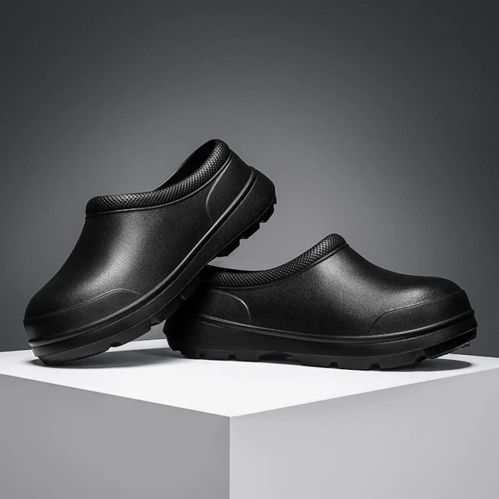 Chef's Delight: Unisex Professional Kitchen Clogs, Oil & Waterproof