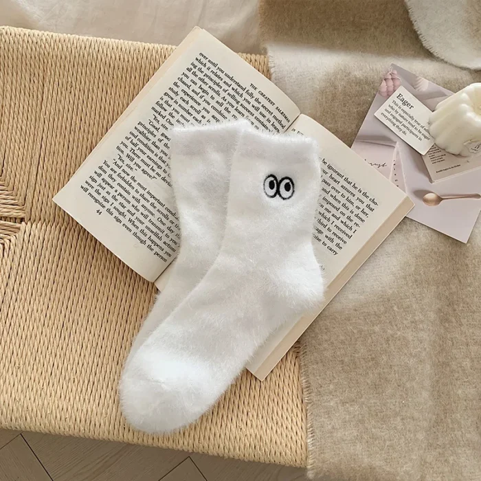 Chic Velvet Cashmere Winter Socks for Women - Cozy & Warm Wool Blend