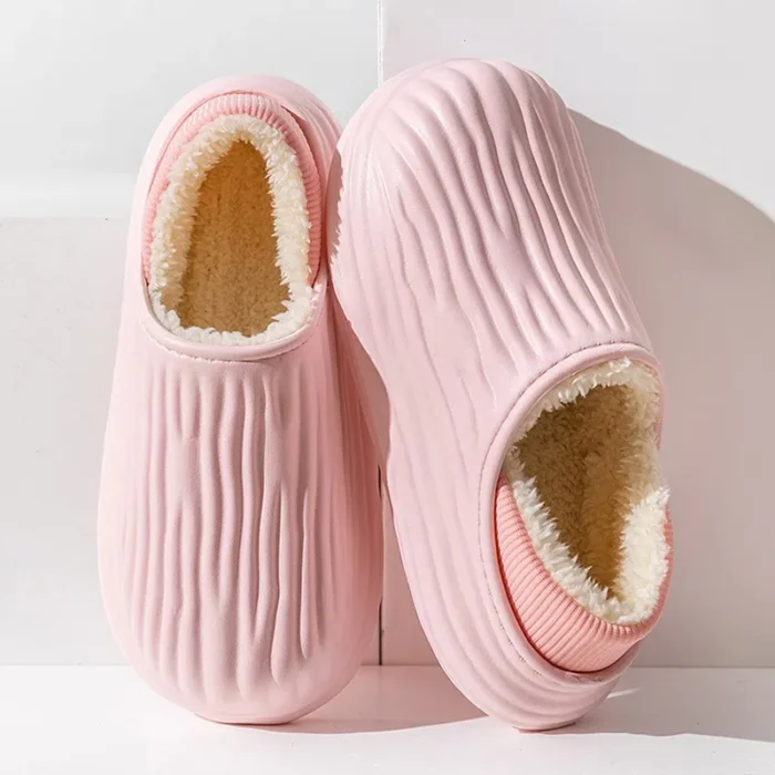 Cozy Bear Cotton Slippers: Women's Winter Warmth with Style