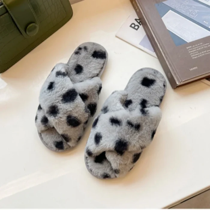Cozy Chic: Dot Pattern Plush Winter Slippers for Women