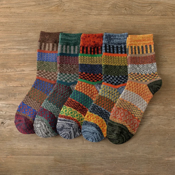 Cozy Comfort: Retro-Style Thick Warm Wool Socks 5-Pair Set