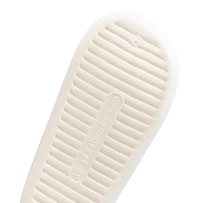 Cozy Comfort: Waterproof EVA Winter Slippers for Men and Women