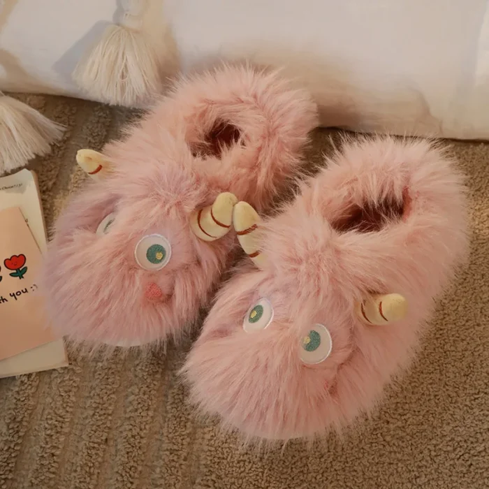 Cozy Togetherness: Cute Cartoon Couple's Plush Cotton Slippers