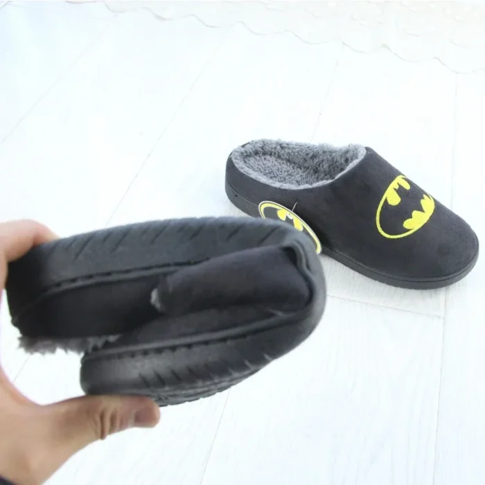Cozy Toon Slides: Cartoon Household Slippers for Couples' Winter Comfort