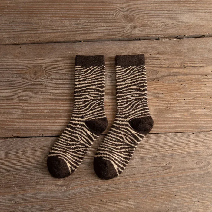 Cozy Zebra Print Thickened Socks - Plush Warmth