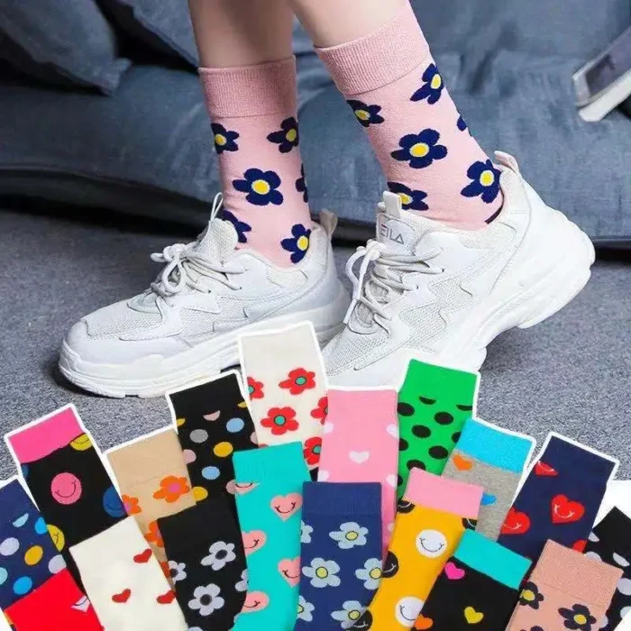 Fantasy Cute Hearts Pattern Harajuku Happy Socks