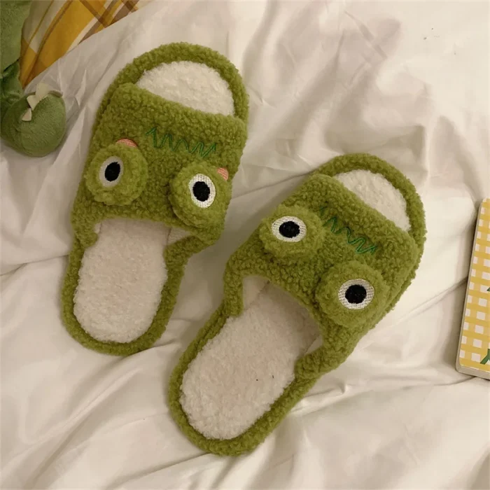 Frog Faux Fur Slippers: Cozy Winter Comfort for Couples