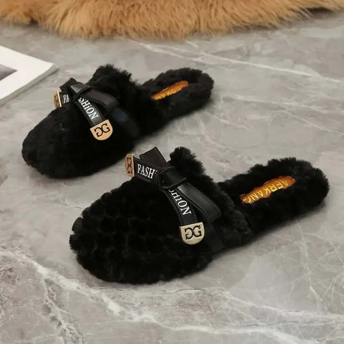 Luxe Comfort: Winter Joker Lambswool Slippers with Plush Bow