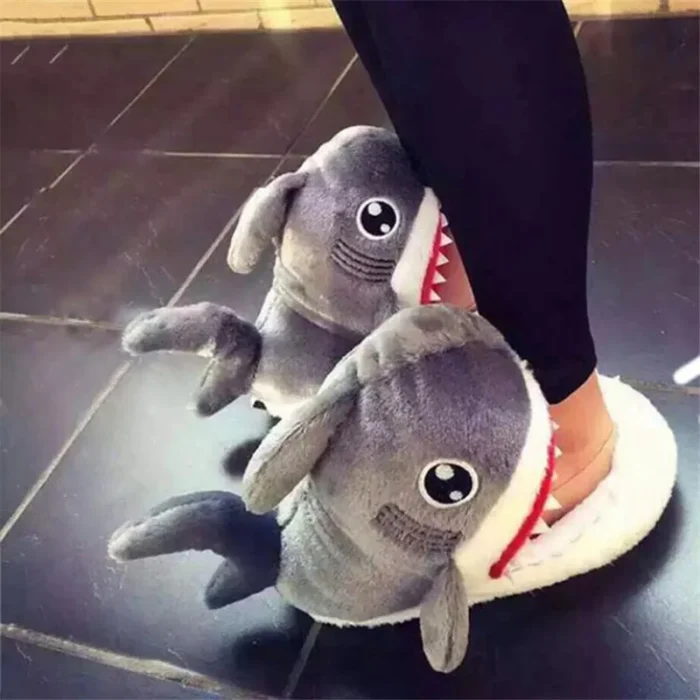 Shark Fun: Unisex Winter Slippers for a Playful Indoor Experience