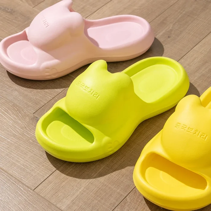 Summer Fun: Little Bear Design Parent-Child Slides for the Whole Family